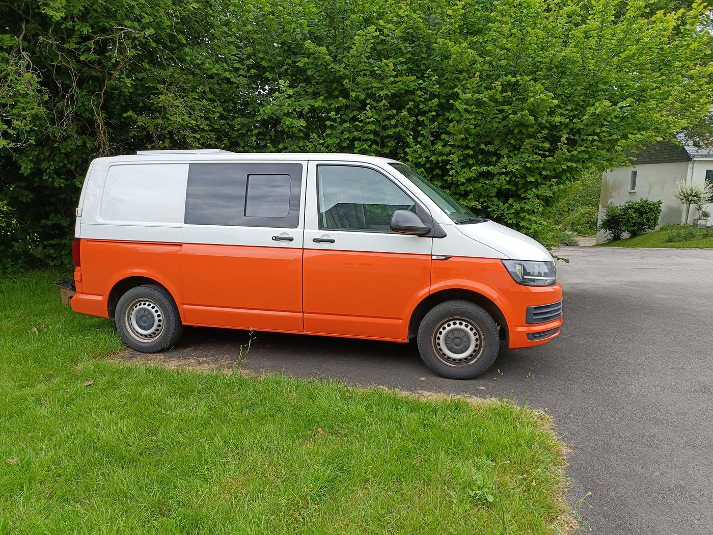 Volkswagen essential 500 plus